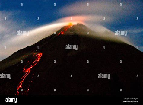 Pyroclastic Flow Hi Res Stock Photography And Images Alamy