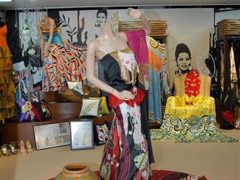 Batik Exhibition – MYBATIK MAGAZINE