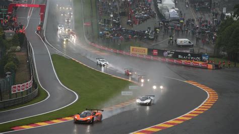 24 Heures De Spa Francorchamps La Course Est Repartie Pour Les 5