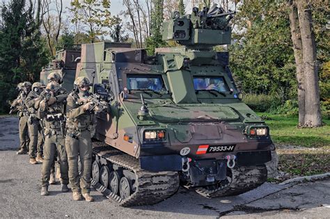 IVECO LMV PROTECTED LIGHT MULTIROLE VEHICLE