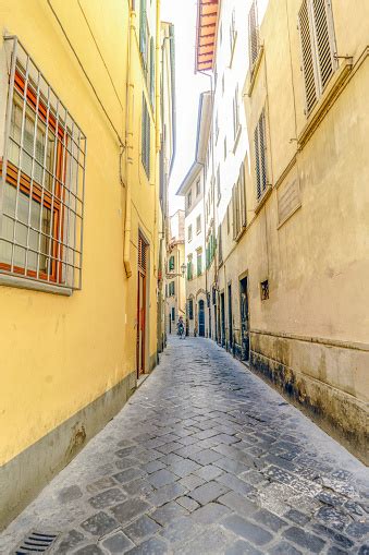 Vistas De Monumentos Calles Barrios Y El Duomo Sitios Turísticos De Florencia Italia Foto De