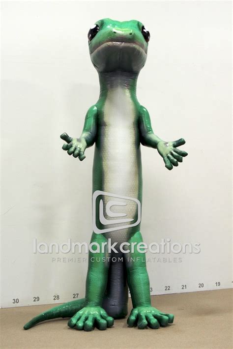 Giant Inflatable Geico Gecko Mascot