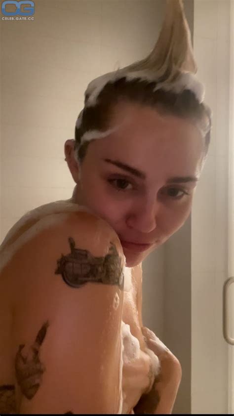 Miley Cyrus Nude Pictures Onlyfans Leaks Playboy Photos Sex Scene Uncensored