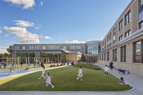 Boardwalk Campus - Arrowstreet