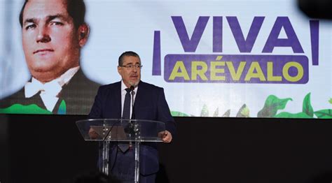 Bernardo Arévalo hijo del expresidente Juan José Arévalo es candidato