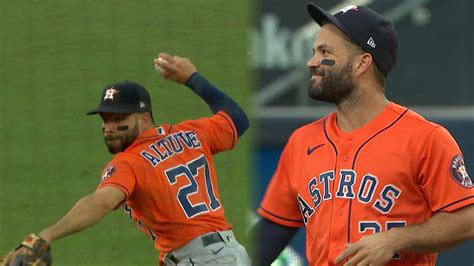 Jose Altuves Sliding Stop 10162020 Houston Astros