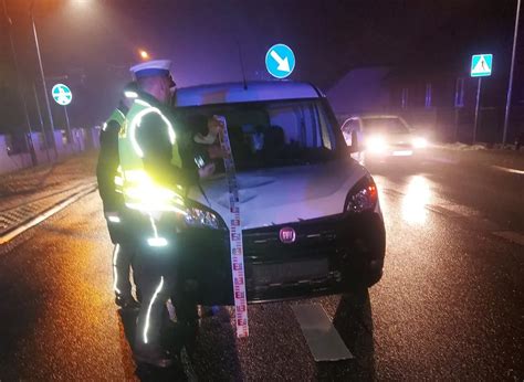 16 latek potrącony na przejściu dla pieszych Trafił do szpitala