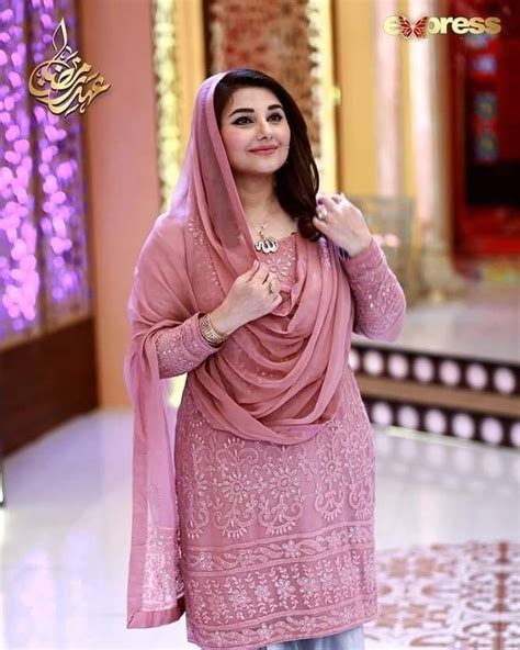 Awesome Kinza Hashmi With Javeria Saud In Express Tv Ramzan