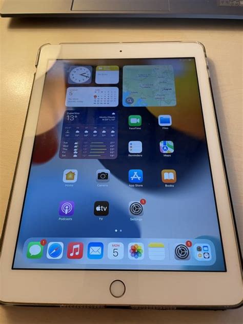 Apple Ipad 5th Gen Wifi Cellular 32 Gb