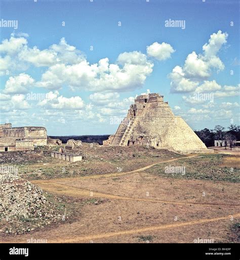 Pyramid Of The Magician At Uxmal Mexico Stock Photo Alamy