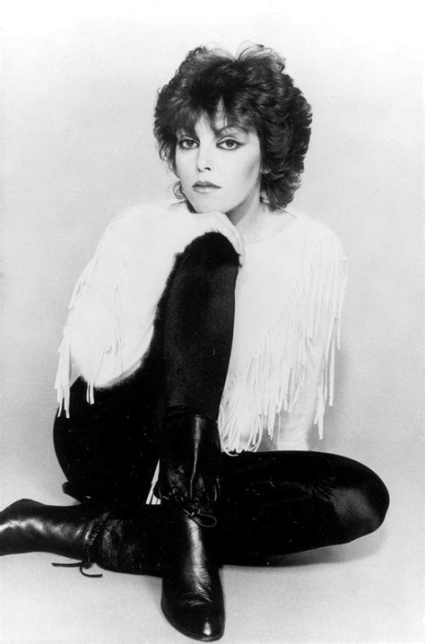 Top Of The Pop Culture 80s: Pat Benatar - We Live For Love - 1980