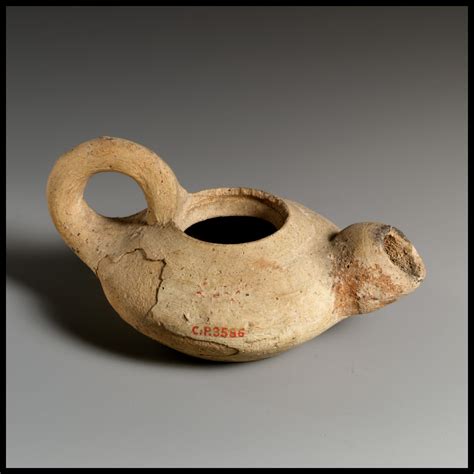 Terracotta Oil Lamp Roman Late Imperial Or Early Byzantine The Metropolitan Museum Of Art