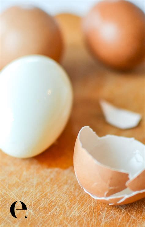 Easy To Peel Hard Boiled Eggs The Trick Elizabeth Rider