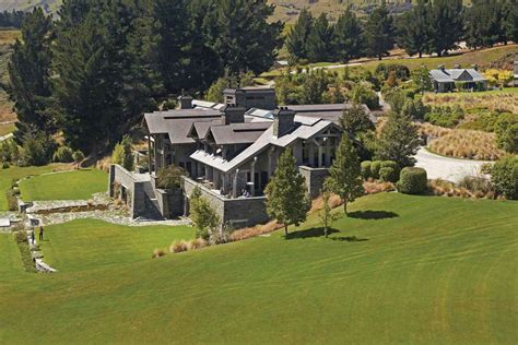 Honeymoons Blanket Bay Lodge Glenorchy | Real Weddings