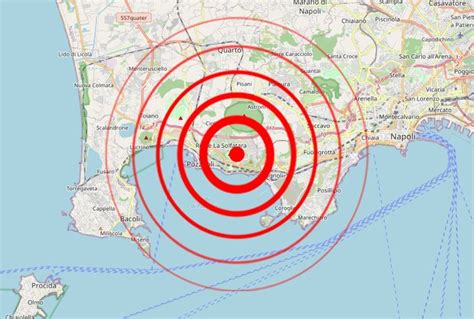 Forte Scossa Di Terremoto La Terra Trema Ancora Nei Campi Flegrei La