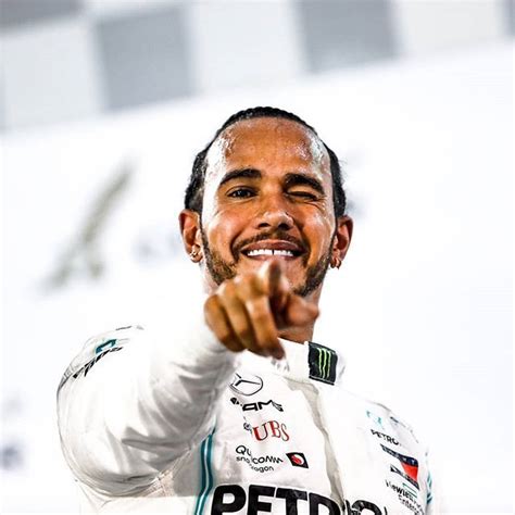 Pin De Assie22 Em Lewis Hamilton 2019