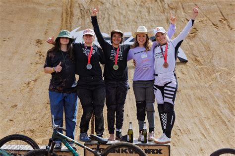 Fmb World Tour Women Take On Slopestyle At The Highest Level At