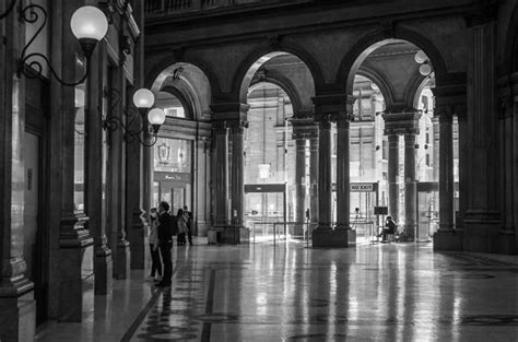 Roma Riapre La Galleria Alberto Sordi Roma Oggi