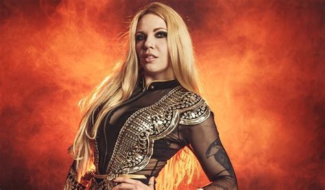 Nuevo Single Y Detalles Del Disco En Solitario De Kobra Paige