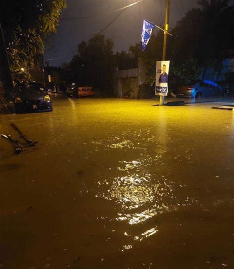 Heavy Rain Led To Overnight Flash Floods In Parts Of Shah Alam Klang