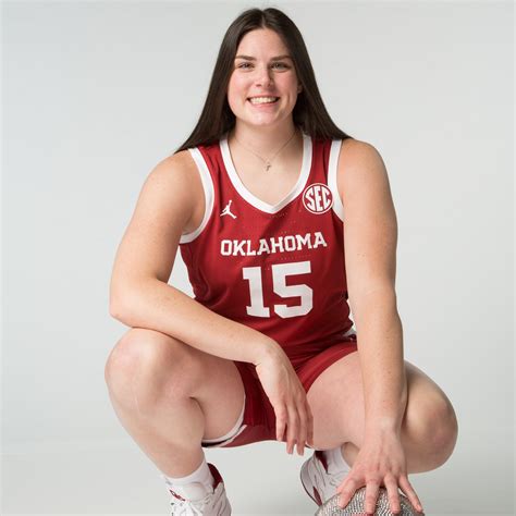 Raegan Beers, Power Forward, Oklahoma Sooners - NIL Profile - Opendorse