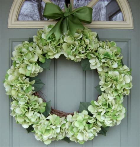 Easy Diy Wreath Ideas Diy And Crafts