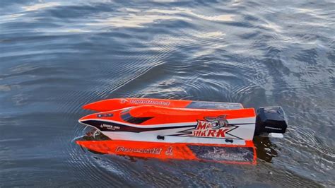 Joysway Mad Shark V2 Mini F1 Brushless Rc Speedboat 420mm YouTube