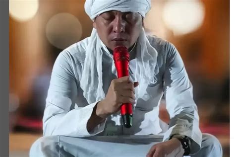 Lirik Sholawat Ujang Bustomi Lengkap Dengan Artinya Lintas Ide