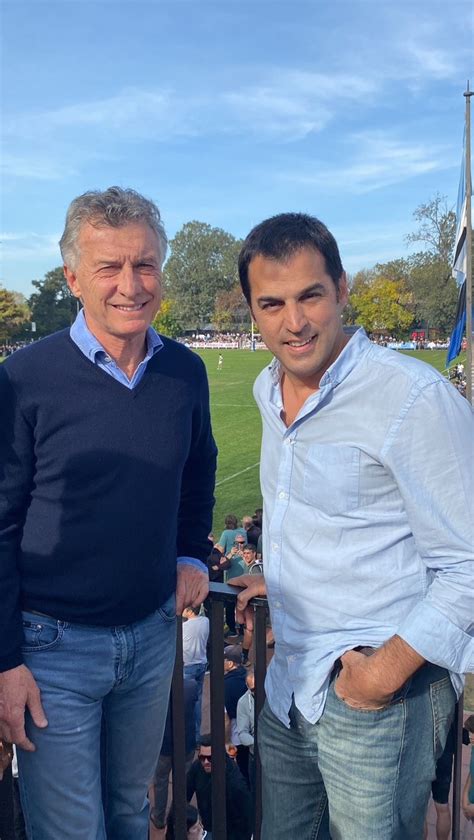 Macri Estuvo Presente En El Cl Sico De San Isidro Ol Ole Ar