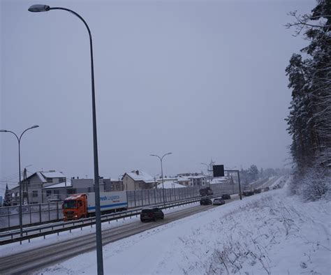 Trudne Warunki Atmosferyczne Na Drogach W Podlaskiem Ostrze Enia Przed