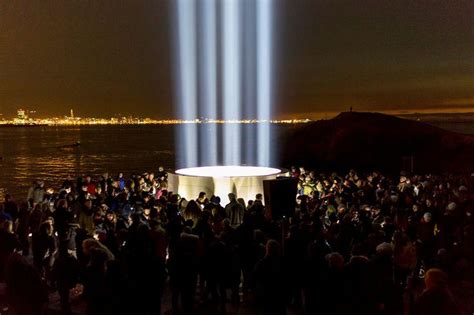 Yoko Ono S Imagine Peace Tower Lit Tuesday Night Iceland Monitor