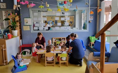 Lyon Les crèches manquent de personnel mais pas dambitions