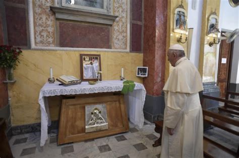 Francisco No Se Olvida Del M Rtir De La Mafia Pino Puglisi A Os Despu S