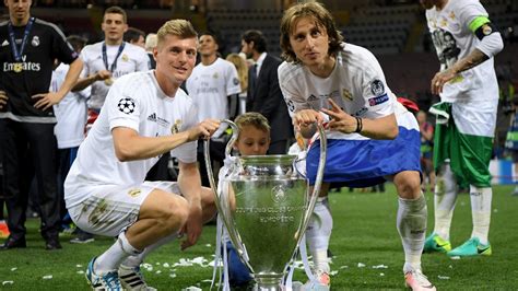 Kroos Y Modric Una Pareja De Eurovisión Real Madrid