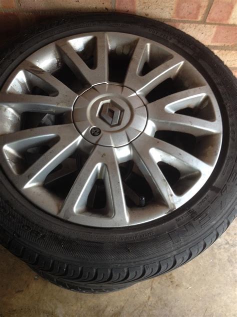 Renault Clio Alloy Wheels In Chelmsley Wood West Midlands Gumtree