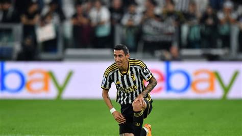 Juve Finisce Male Tra I Tifosi E Di Maria Il Fideo Ricoperto Dai