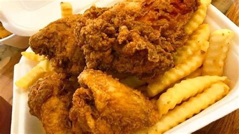 10 Best Fried Chicken Spots In Charlotte NC You Must Visit