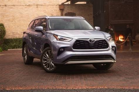 2020 Toyota Highlander Prices Reviews And Pictures Edmunds