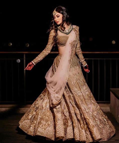 25 Golden Bridal Lehenga For Indian Brides Go Golden