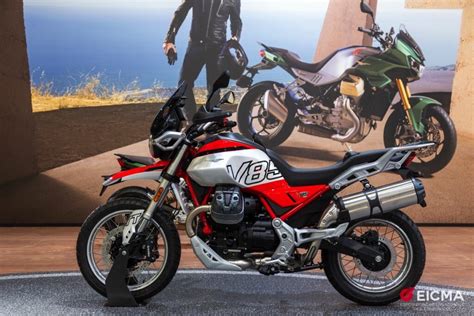 Moto Guzzi V Tre Nuove Versioni Ad Eicma