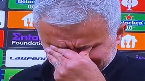 Mourinho Dice Addio Alla Roma Il Messaggio Criptico Sul Futuro Dello