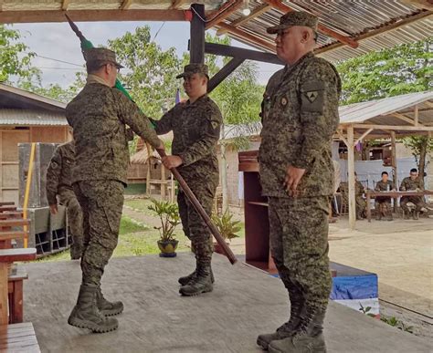 Philippine News Agency On Twitter Look Maj Gen Marion Sison 3rd Infantry Division