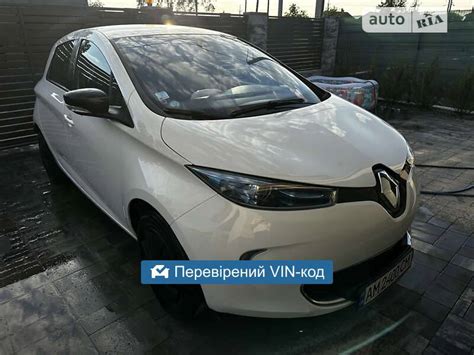AUTO.RIA – Продам Рено Зое 2015 электро хэтчбек бу в Житомире, цена 9900
