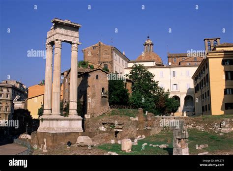 Temple D Apollon Sosianus Rome Banque De Photographies Et Dimages