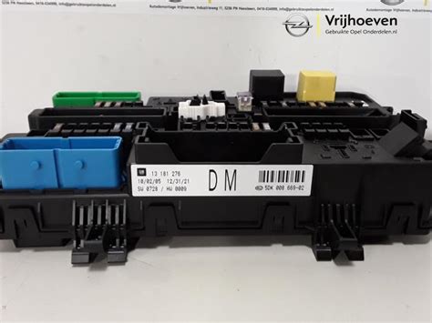 Fuse Box Opel Astra 13181276 HELLA