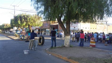 Se Multiplican Bloqueos Por Falta De Agua Vecinos Protestan En Varios