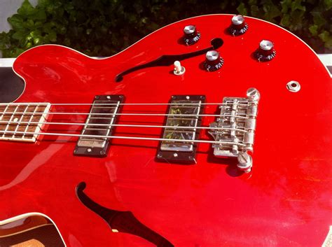 Gibson Es 335 Semi Hollow Body Bass Cigars And Guitars