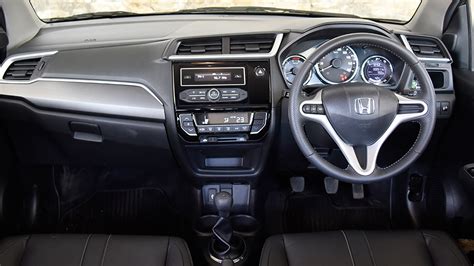 Honda Brv Interior Pakistan Honda Br V Officially Launched In