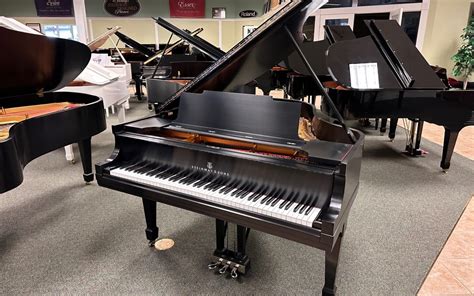 Steinway Model M Hall Piano