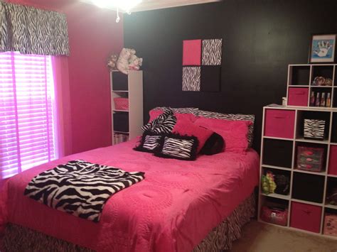 Zebra Print Room Design